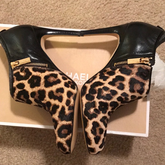 Leopard Michael Kors booties - Picture 5 of 8